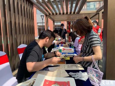 書香浸潤暖民心，梁溪區揚名文創圖書館開館暨“壹頁揚光”全民閱讀品牌啟動